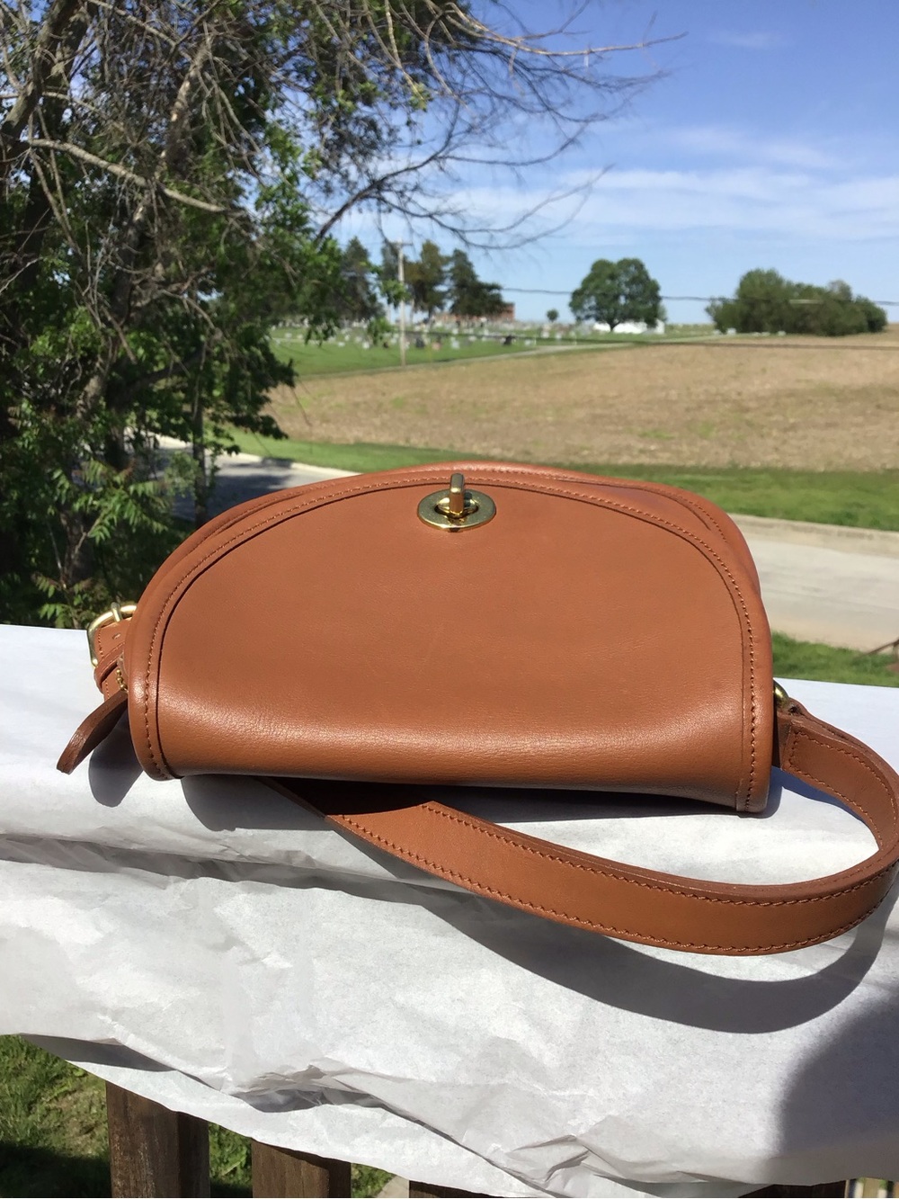 Vintage Coach British Tan Watson Crossbody Bag 9981 - Picture 7 of 15
